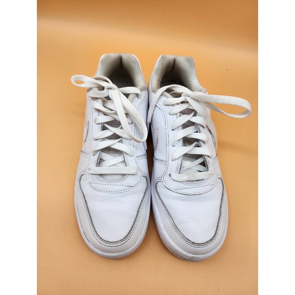Nike White Athletic Shoes - Picture 4 of 10